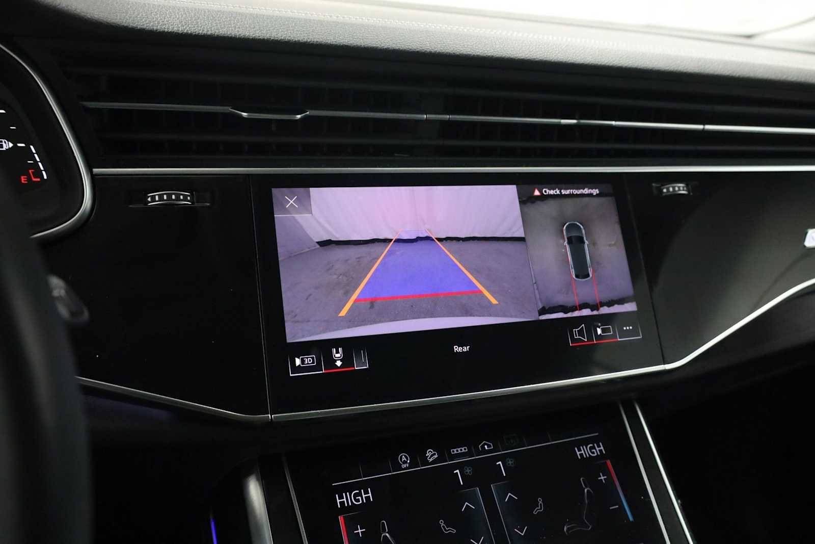 Certified 2023 Audi Q8 Premium Plus w/ Premium Plus Package image 31