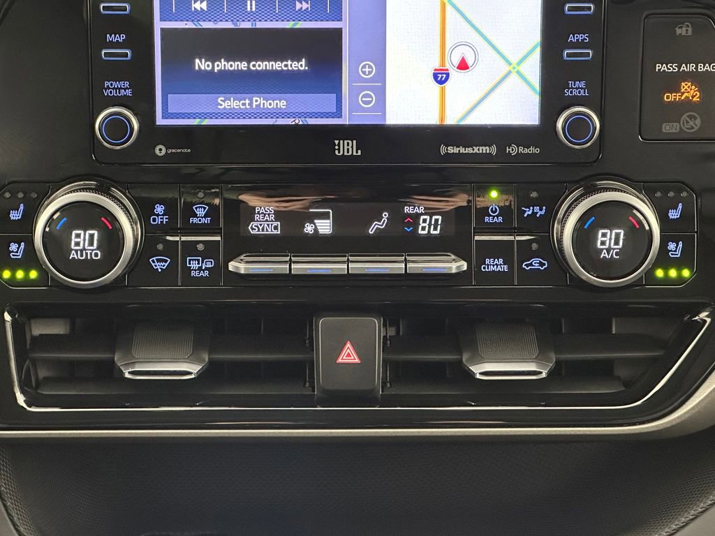 Used 2020 Toyota Highlander Limited AWD/4WD image 27