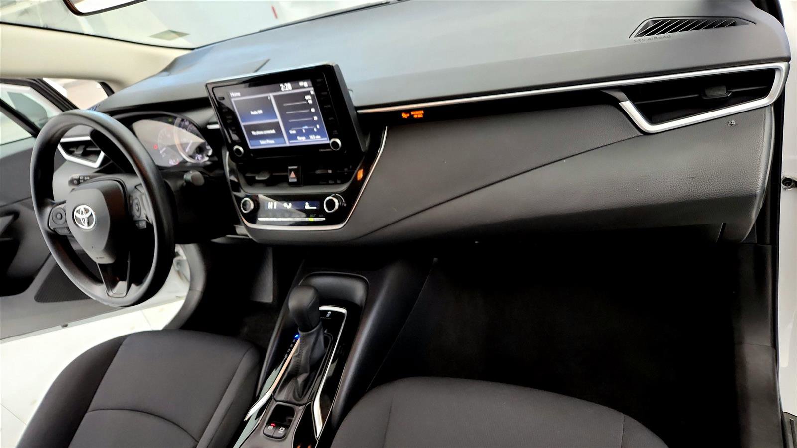 Certified 2022 Toyota Corolla LE w/ LE Convenience Package image 16