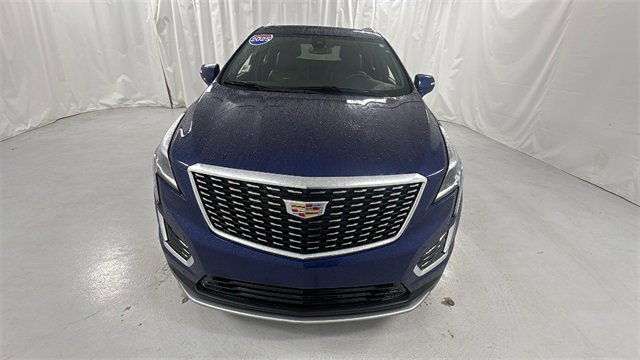 Used 2025 Cadillac XT5 Premium Luxury image 8