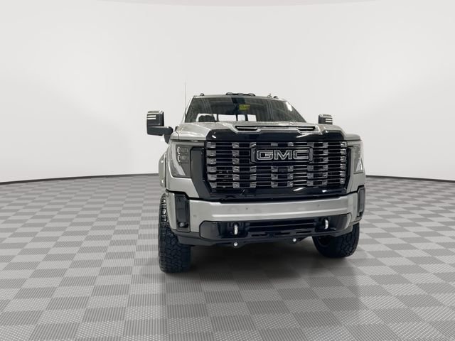 Certified 2025 GMC Sierra 2500 Denali Ultimate image 3