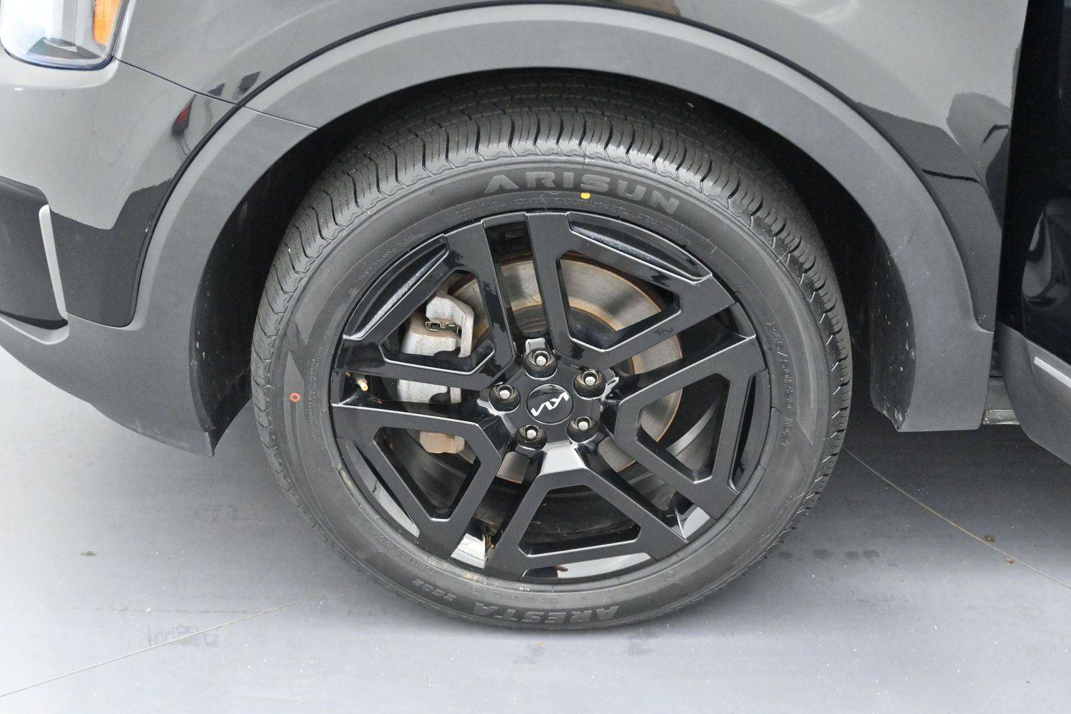 Used 2023 Kia Telluride EX X-Line AWD/4WD image 32