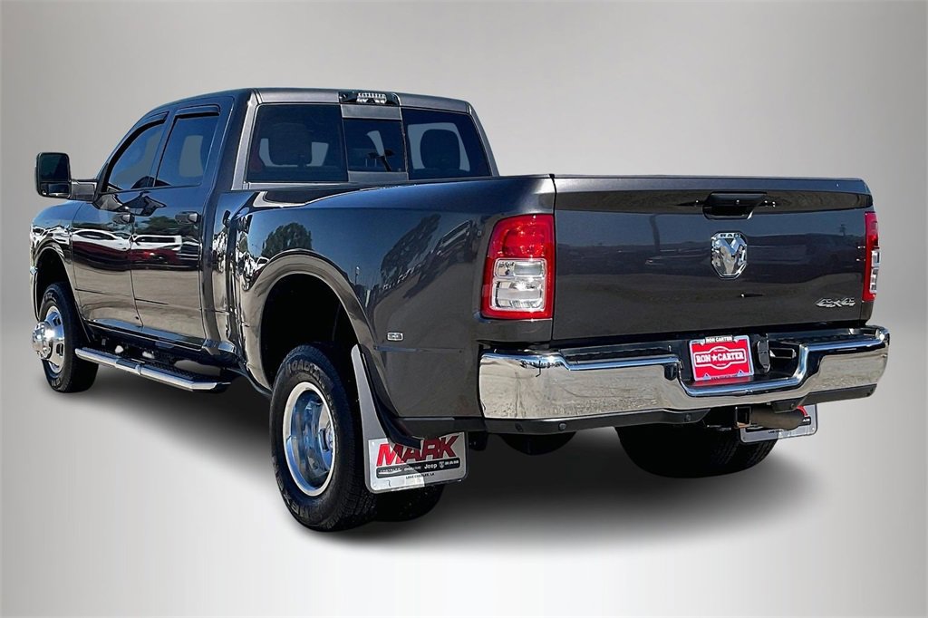 Used 2024 RAM 3500 Tradesman w/ Chrome Appearance Group image 4