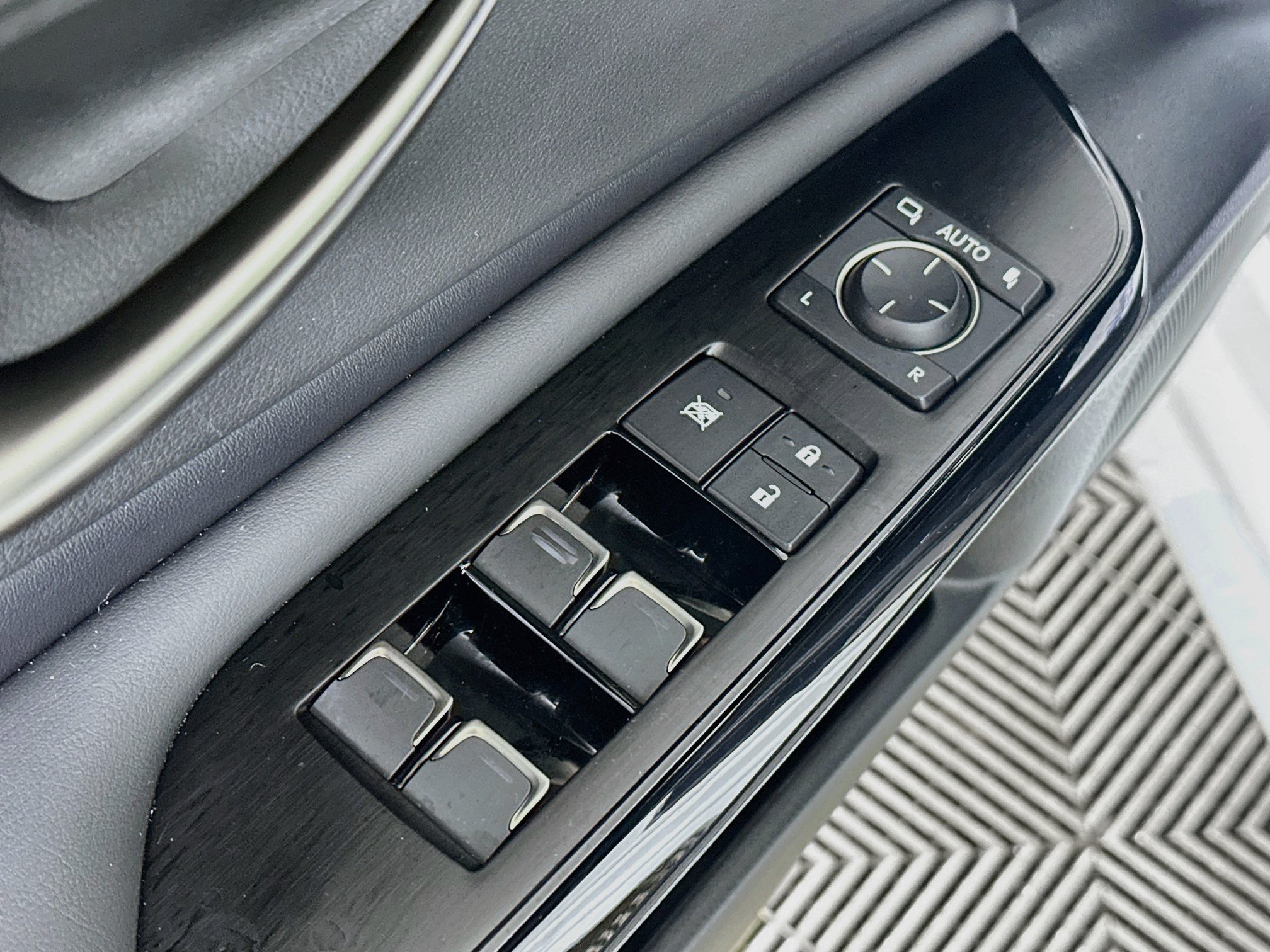 Used 2022 Lexus ES 350 F Sport FWD image 18