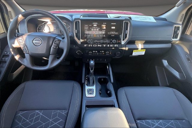 Certified 2026 Nissan Frontier SV w/ All-Weather Content Package AWD/4WD image 14