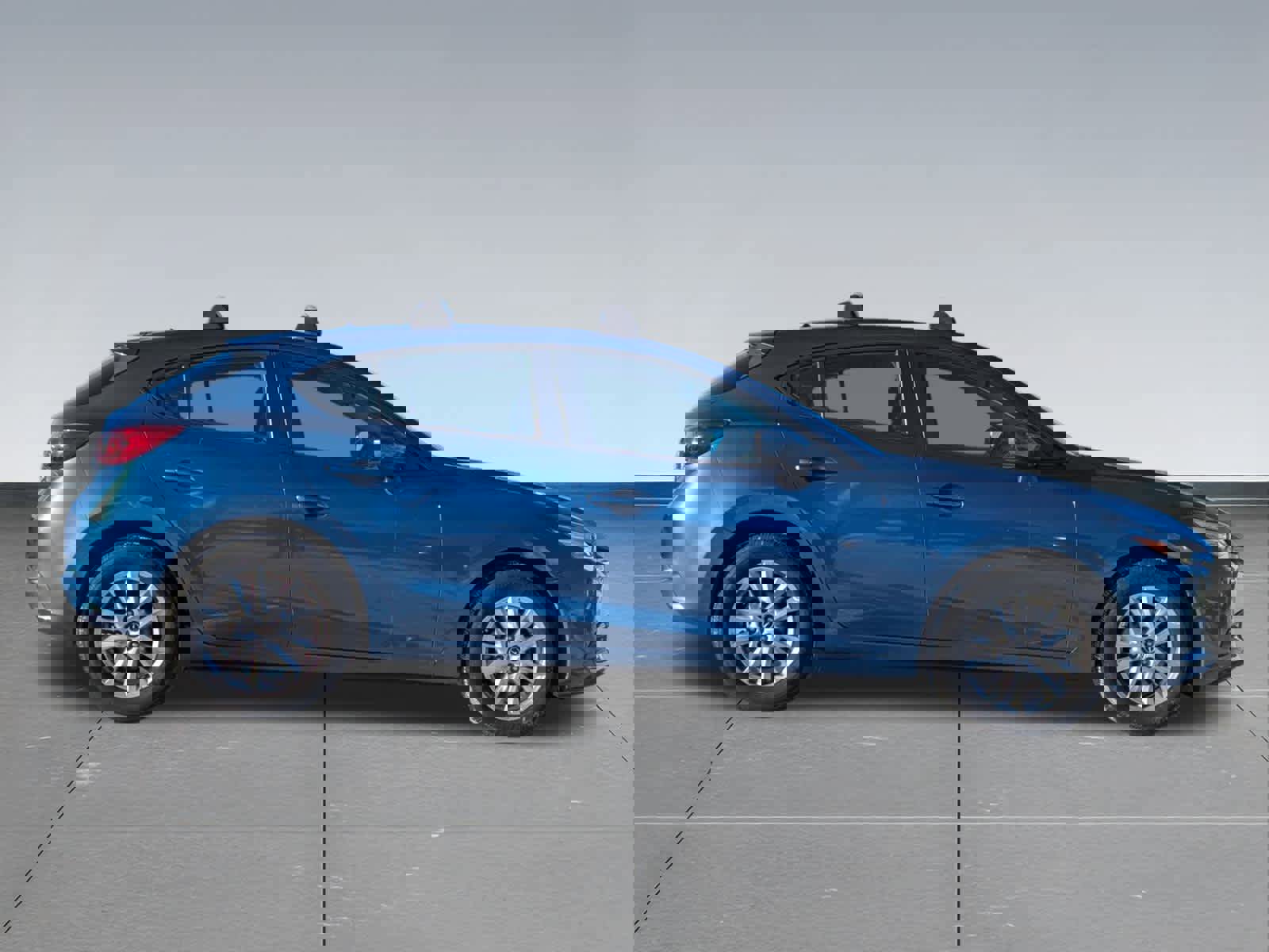 Used 2018 MAZDA MAZDA3 Sport image 4