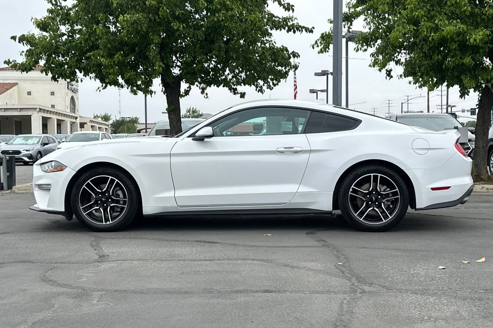 Used 2022 Ford Mustang Premium image 7