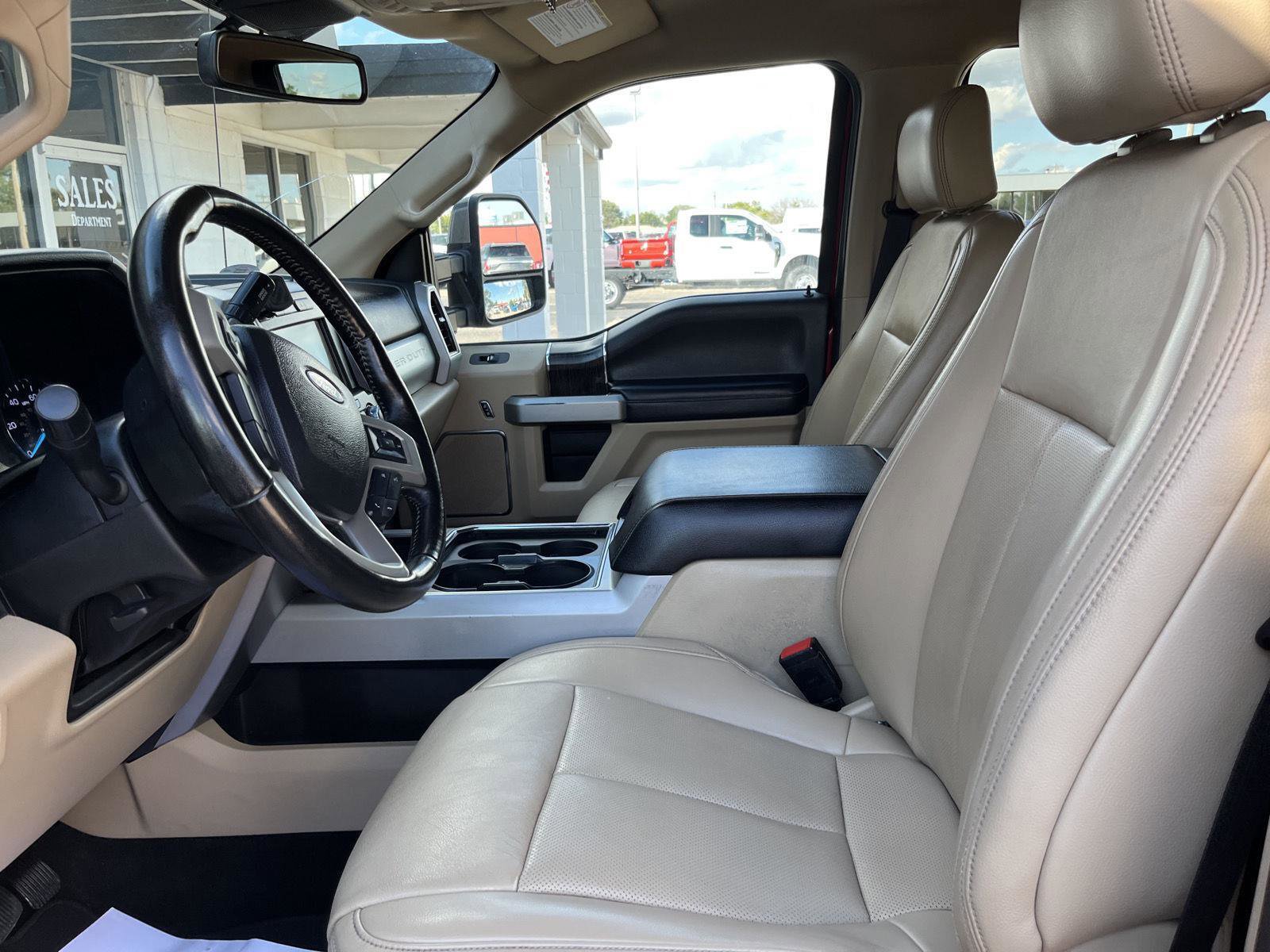 Certified 2021 Ford F250 Lariat w/ Chrome Package image 15