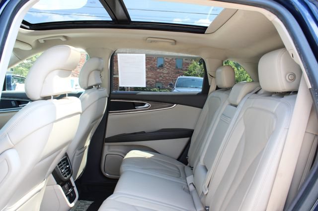 Used 2017 Lincoln MKX Reserve w/ Lincoln MKX Climate Package AWD/4WD image 32