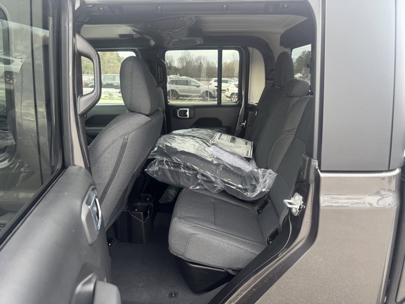 New 2026 Jeep Gladiator Willys image 36