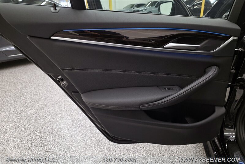 Used 2023 BMW 530e w/ M Sport Package RWD image 26