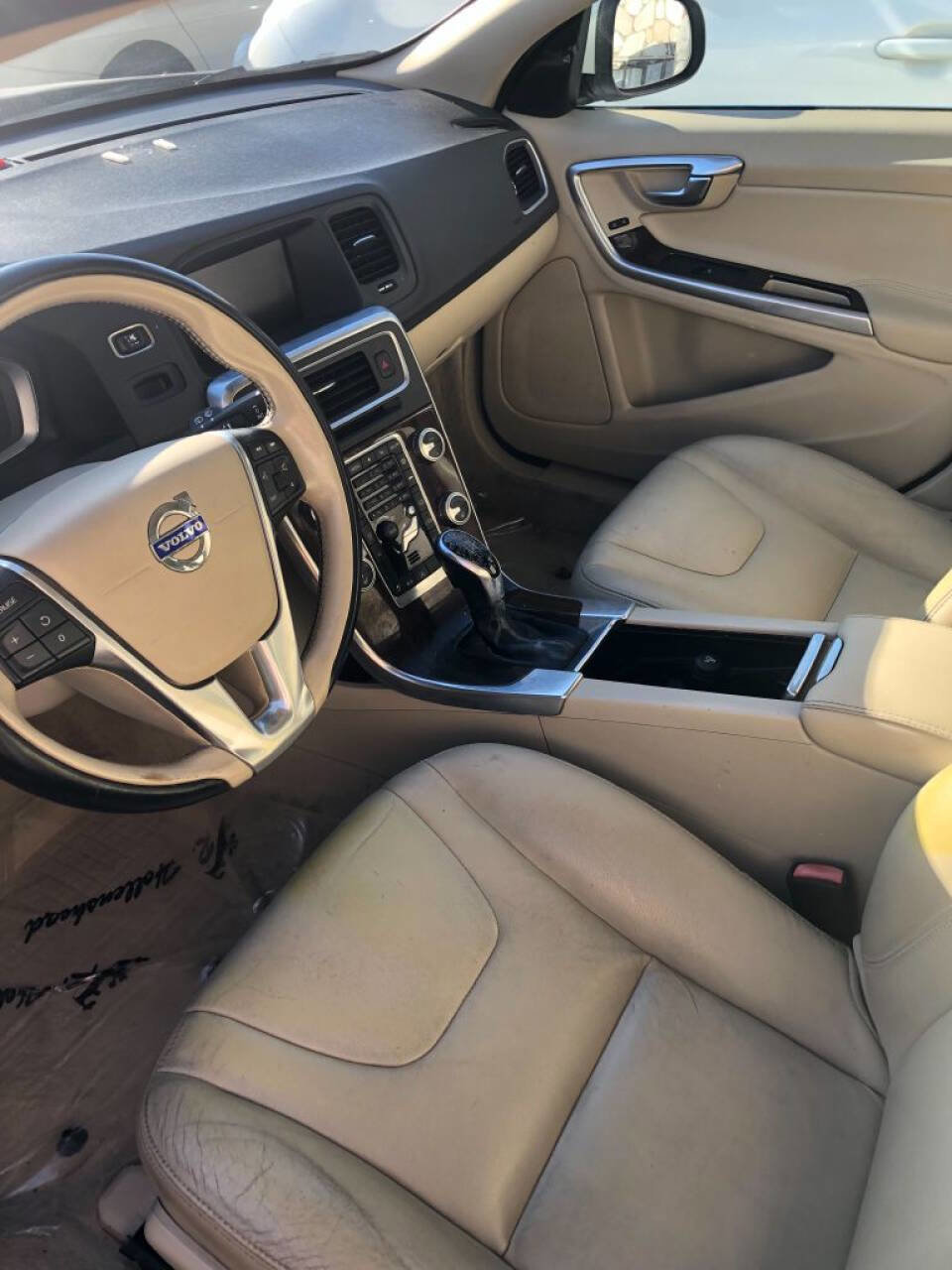 Used 2015 Volvo V60 T5 Premier image 7