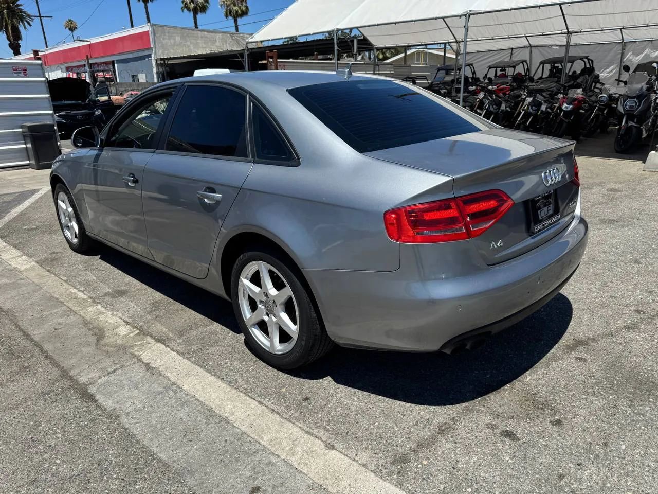 Used 2009 Audi A4 2.0T Premium image 5