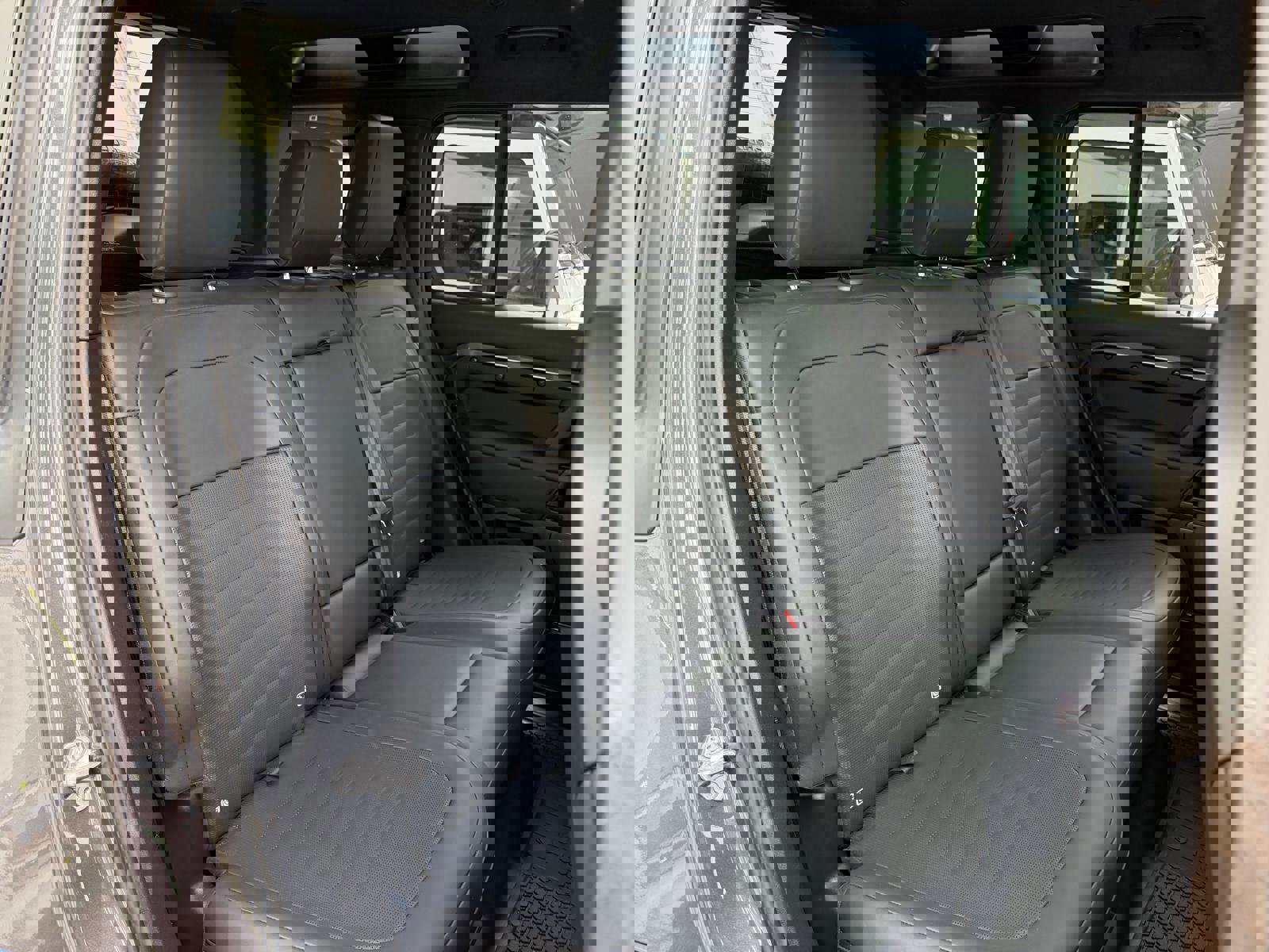 Used 2025 Land Rover Defender 110 AWD/4WD image 15