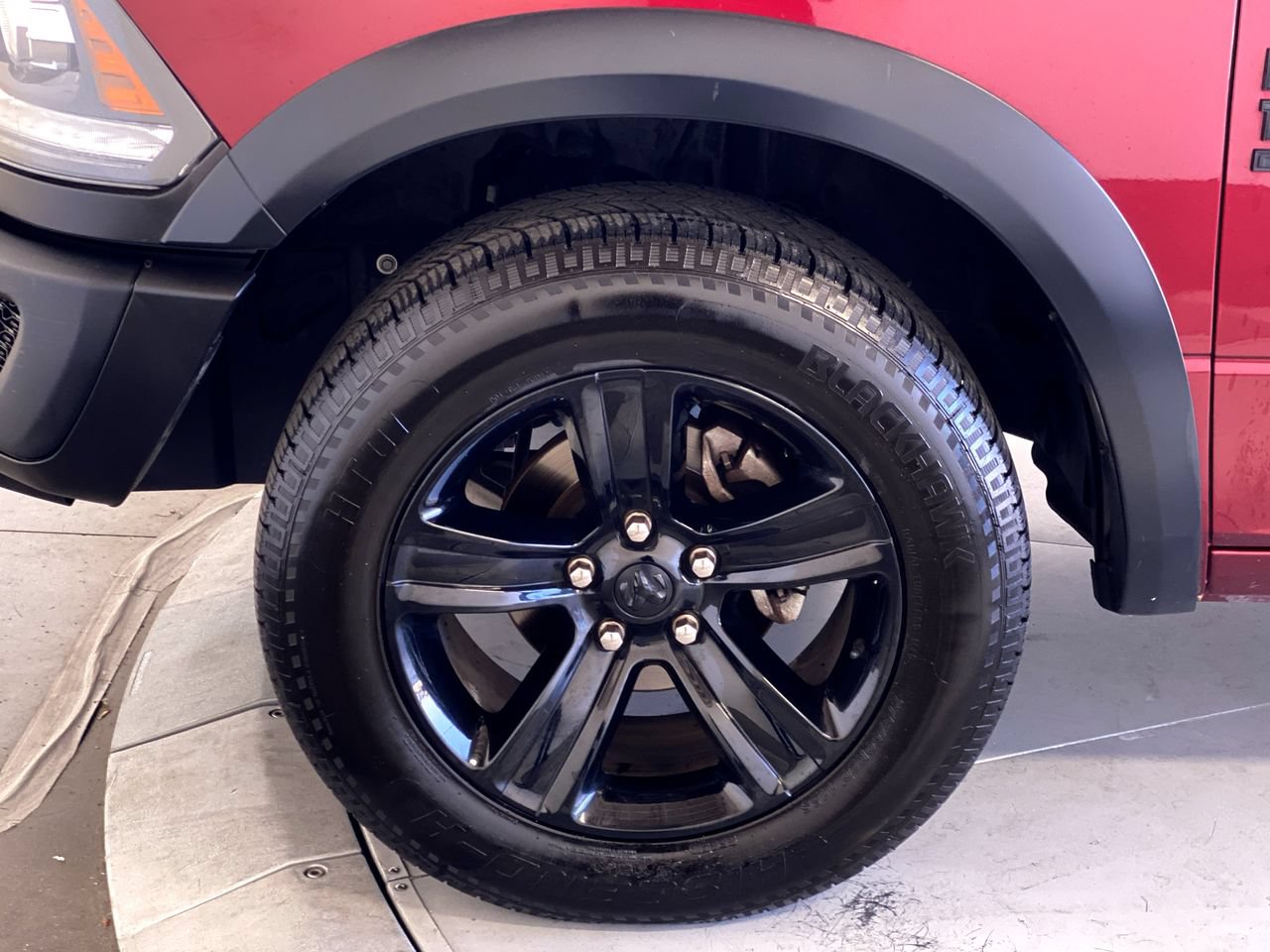 Used 2024 RAM 1500 Warlock RWD image 12