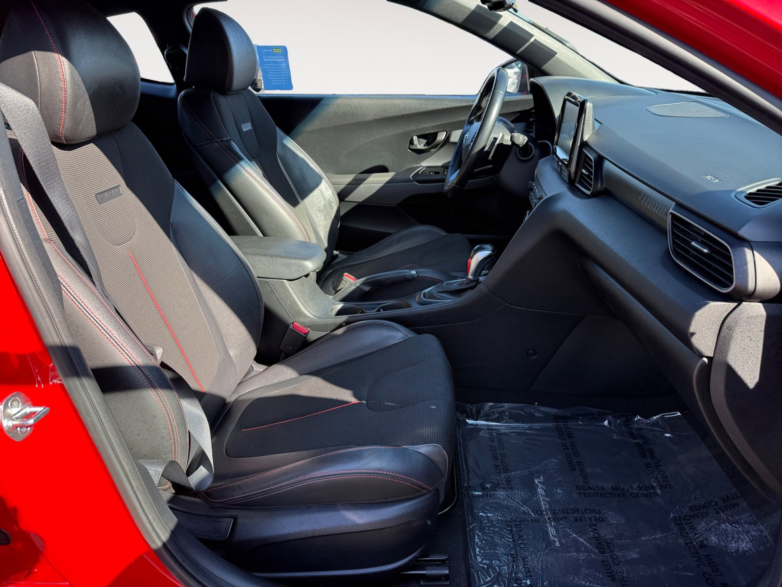 Used 2019 Hyundai Veloster 2.0 Premium image 19