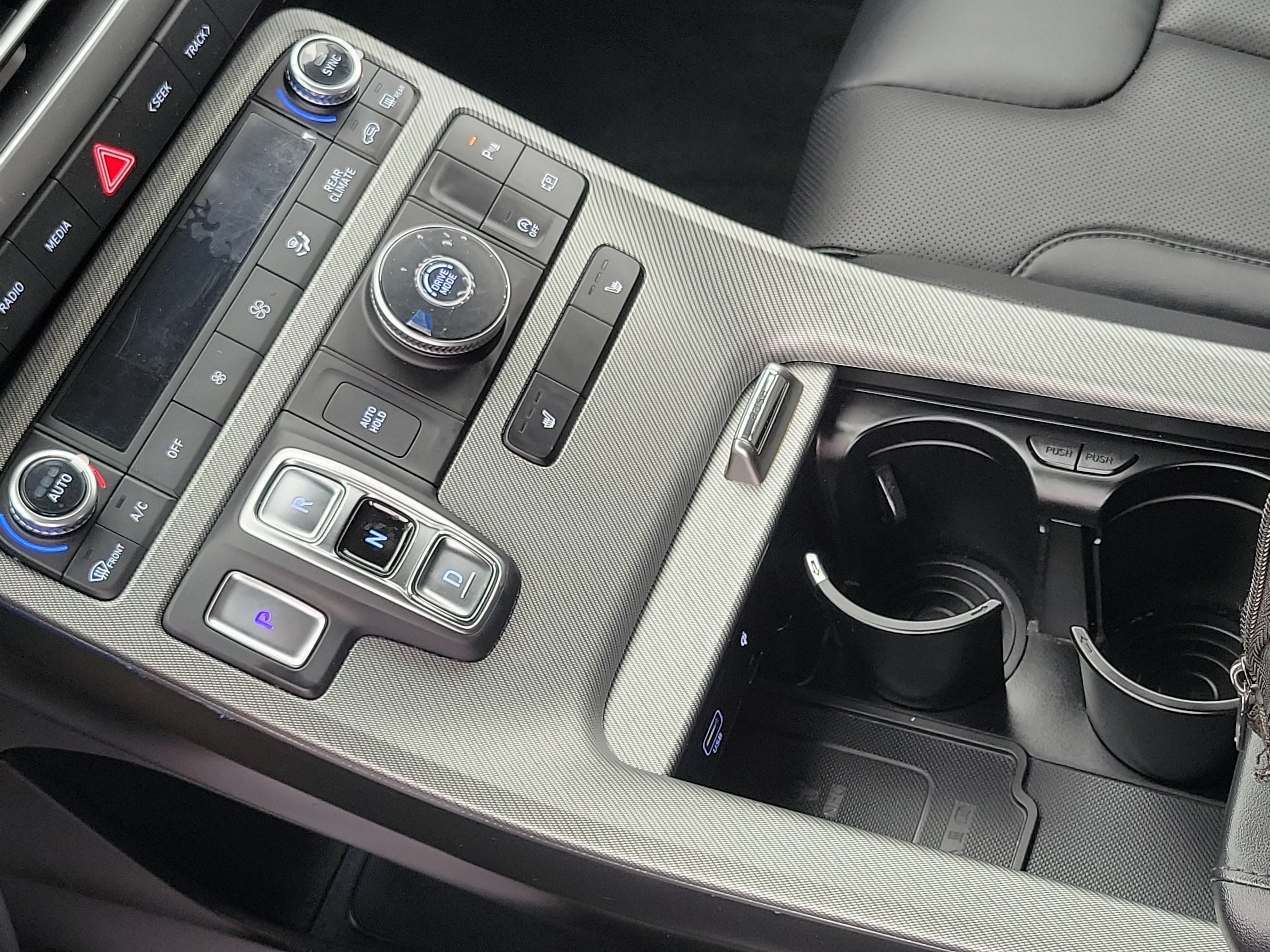 Used 2024 Hyundai Palisade XRT FWD image 17