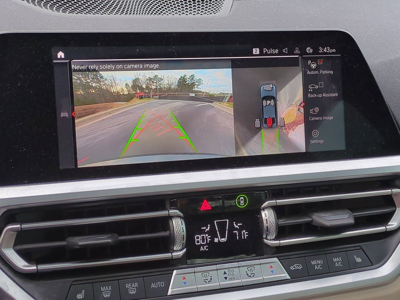 Used 2020 BMW 330i xDrive Sedan w/ Executive Package image 25