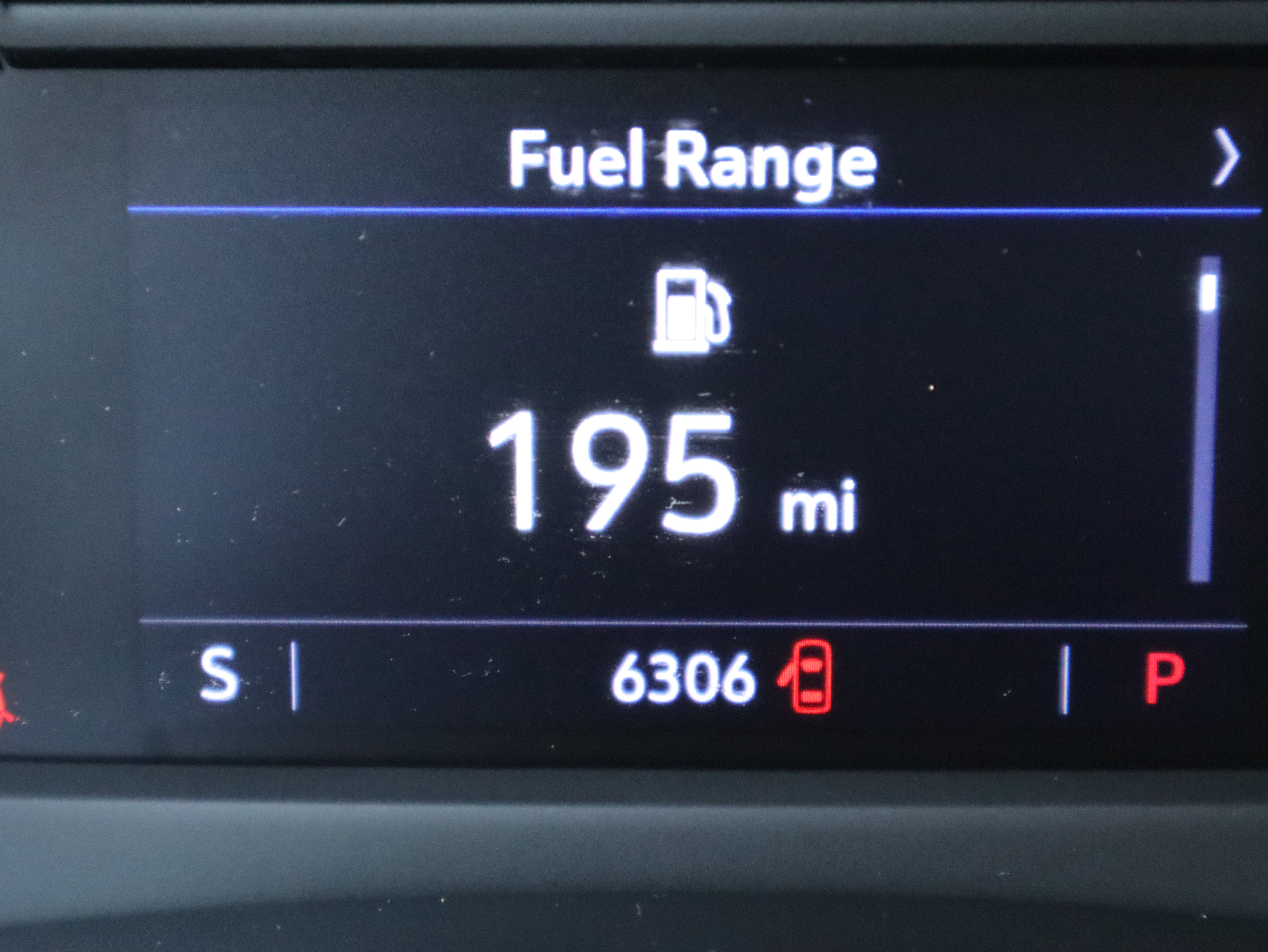 Used 2022 Cadillac XT4 Premium Luxury w/ Enhanced Visibility Package image 26