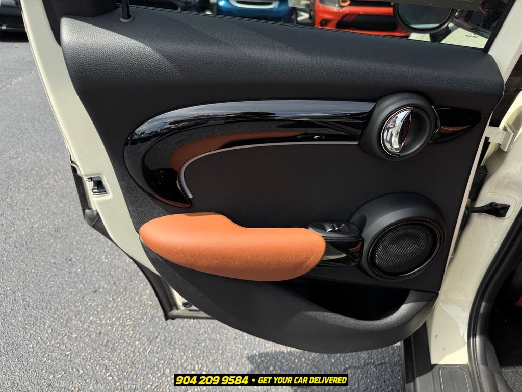 Used 2023 MINI Cooper S w/ Signature Upholstery Package FWD image 28