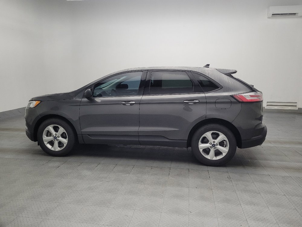 Used 2019 Ford Edge SE image 3