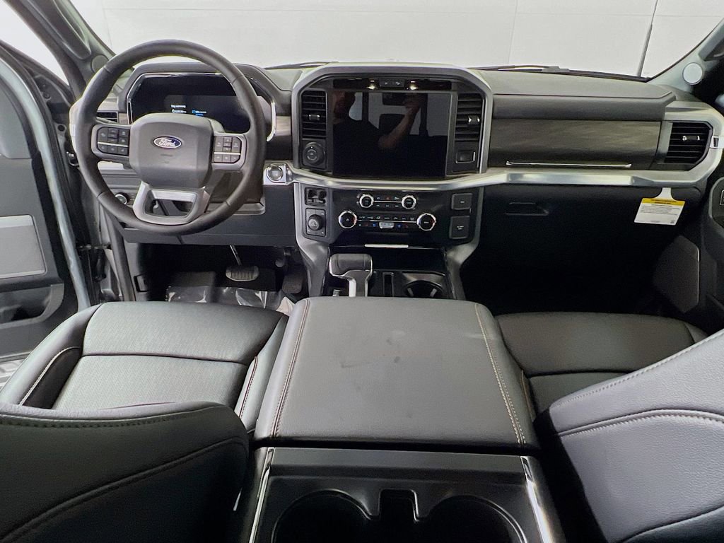 New 2025 Ford F150 Lariat w/ Equipment Group 501A Mid image 7