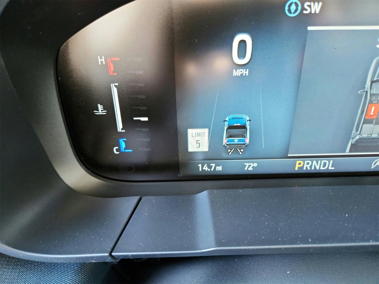 New 2025 Ford Maverick Lariat w/ Black Appearance Package image 12