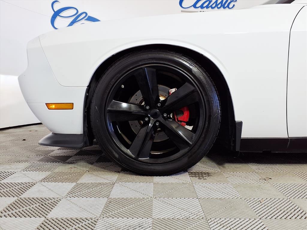 Used 2013 Dodge Challenger R/T Plus image 7