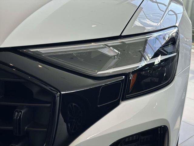 Used 2026 Audi Q8 Premium w/ Convenience Plus Package AWD/4WD image 10