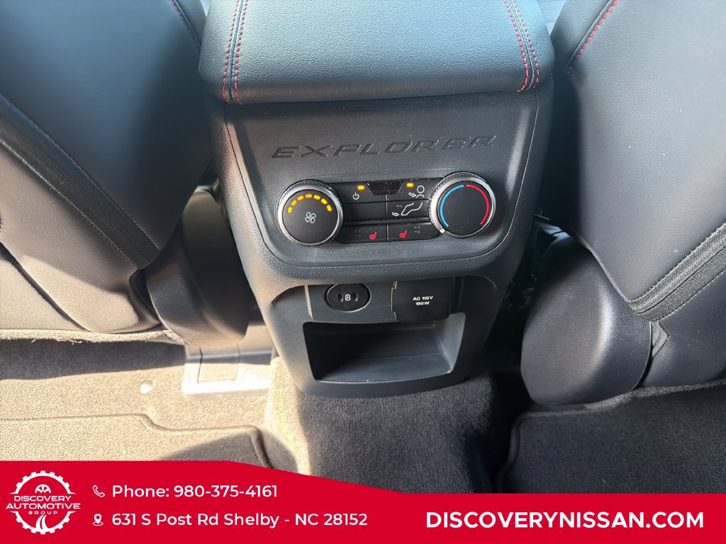 Used 2025 Ford Explorer ST-Line w/ Premium Package AWD/4WD image 32