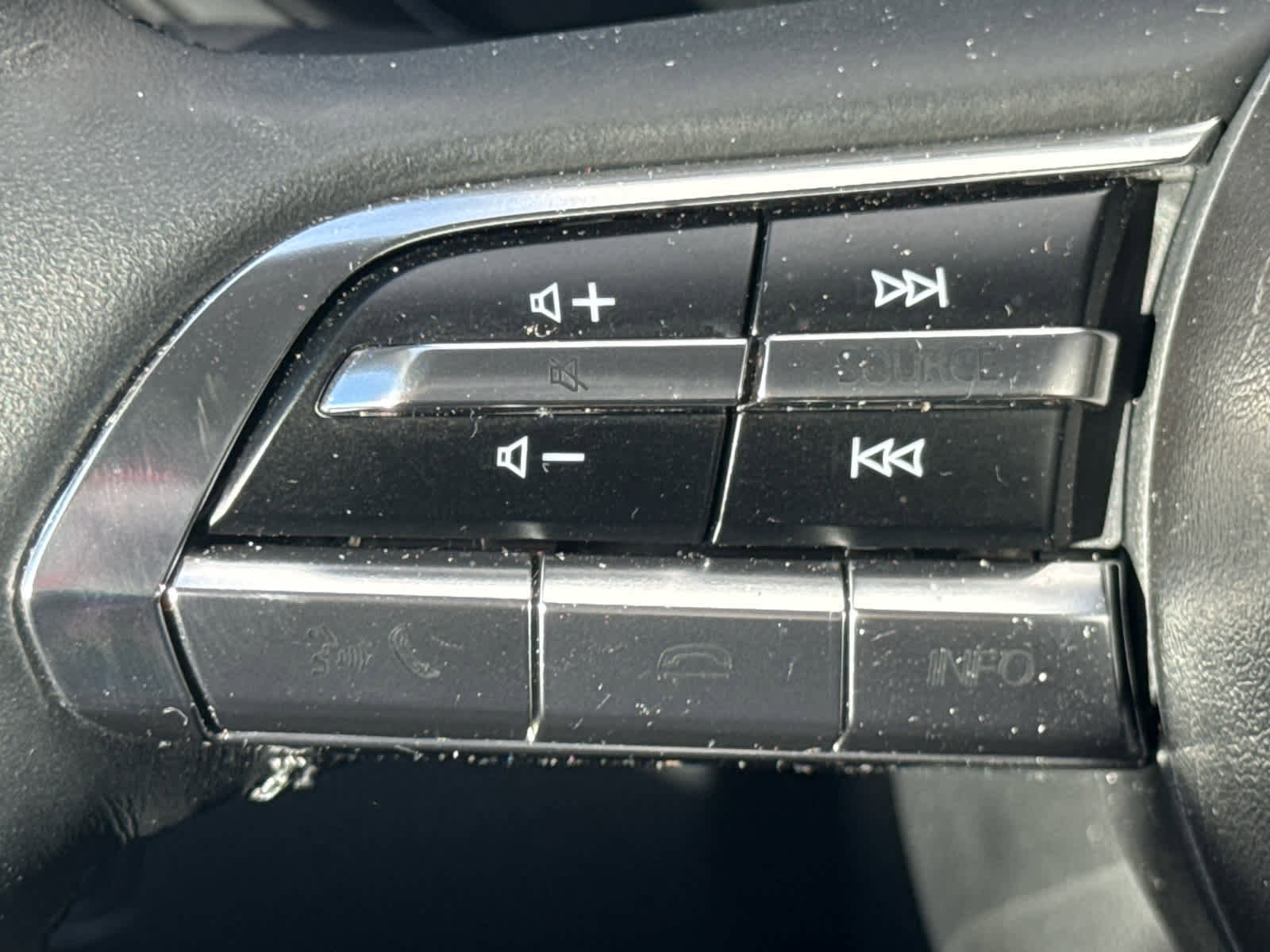 Certified 2025 MAZDA CX-50 2.5 Hybrid w/ Weather Package image 12