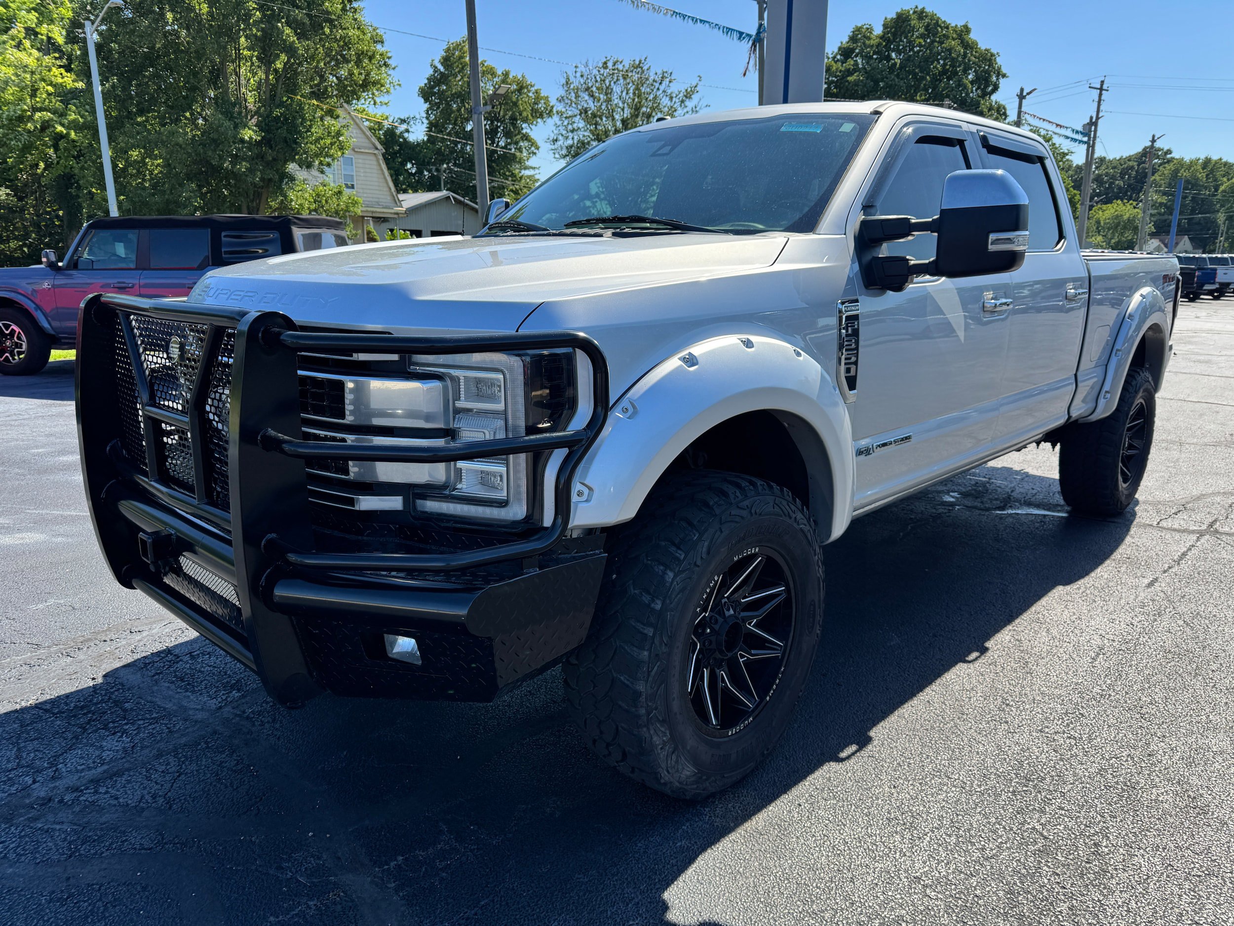 Used 2018 Ford F350 Platinum w/ Platinum Ultimate Package AWD/4WD image 3
