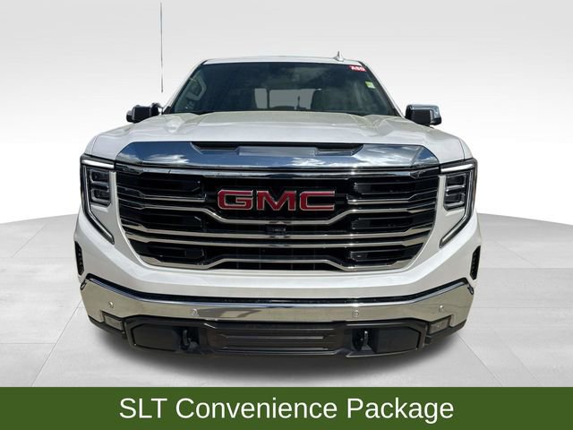 Used 2025 GMC Sierra 1500 SLT image 2