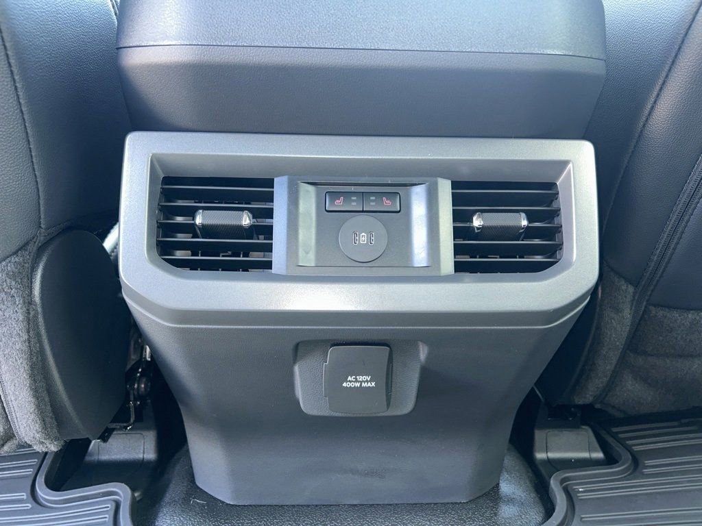 New 2026 Ford F250 Lariat w/ FX4 Off-Road Package image 17