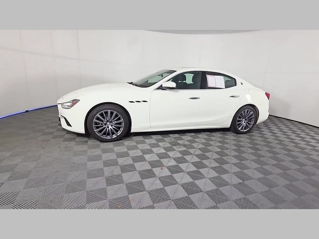 Used 2022 Maserati Ghibli Modena RWD image 48