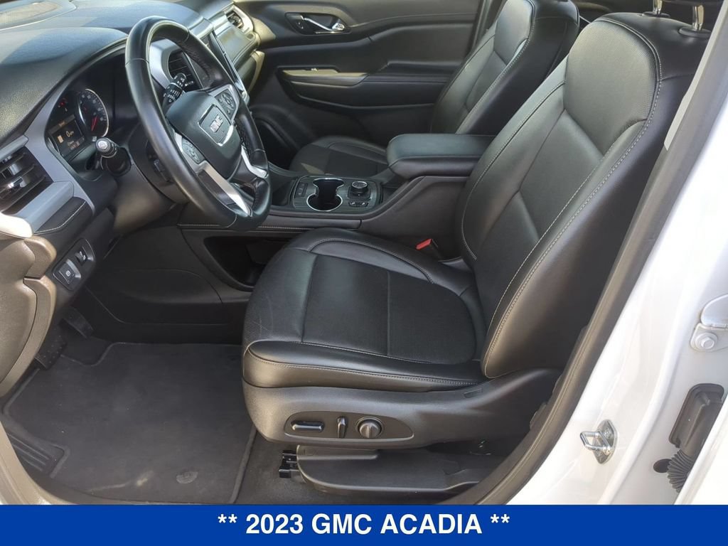 Used 2023 GMC Acadia SLT AWD/4WD image 16