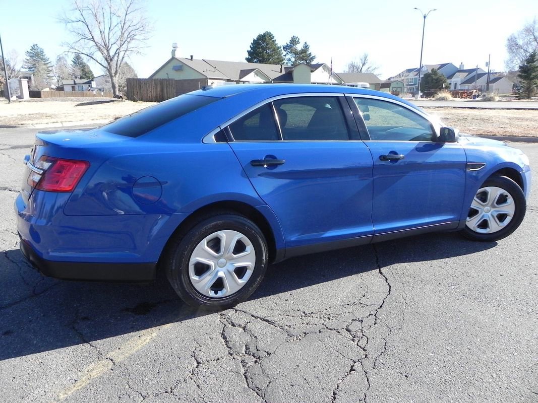 Used 2017 Ford Taurus Police Interceptor image 4