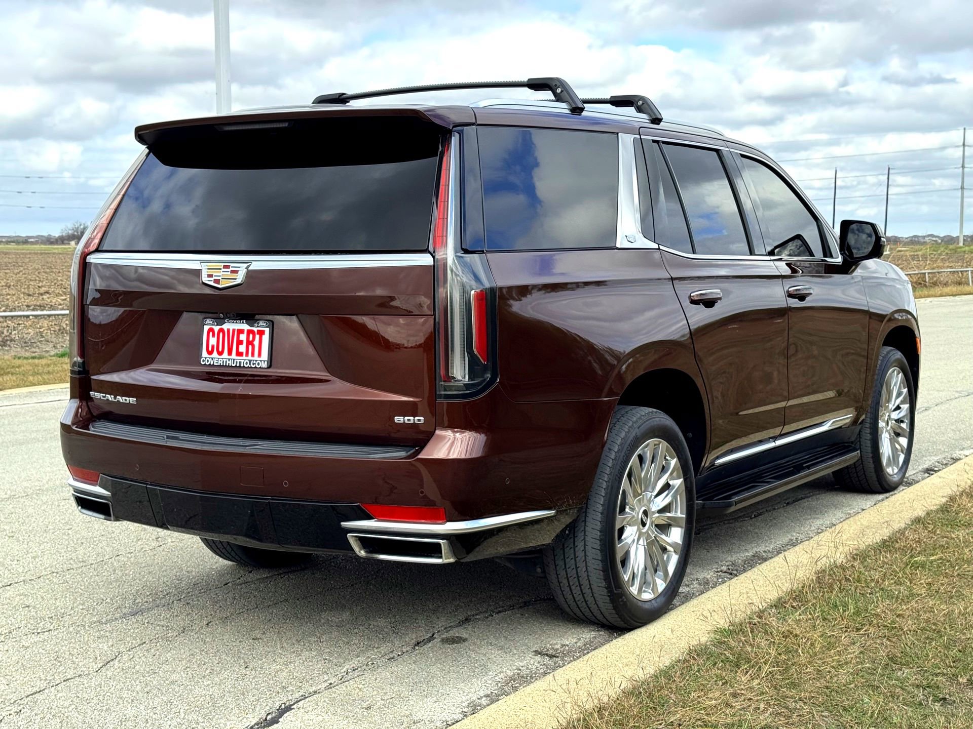 Used 2023 Cadillac Escalade Premium Luxury image 6