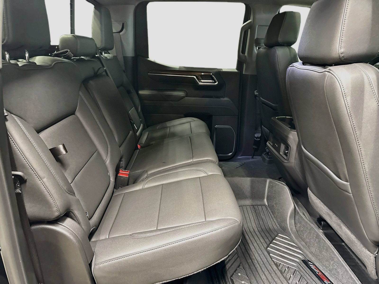 New 2026 Chevrolet Silverado 1500 RST w/ RST All Star Premium Package AWD/4WD image 32