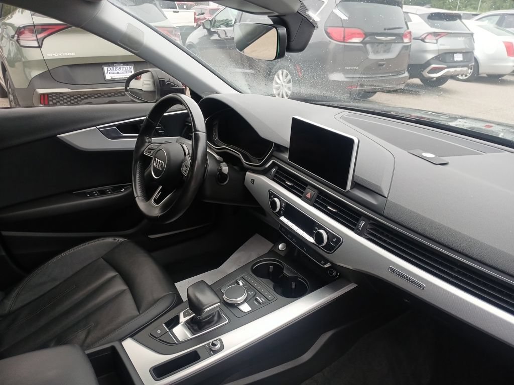 Used 2017 Audi A4 2.0T Premium Plus w/ Premium Plus Package AWD/4WD image 18