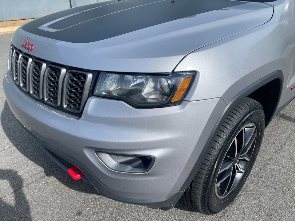 Used 2020 Jeep Grand Cherokee Trailhawk image 28