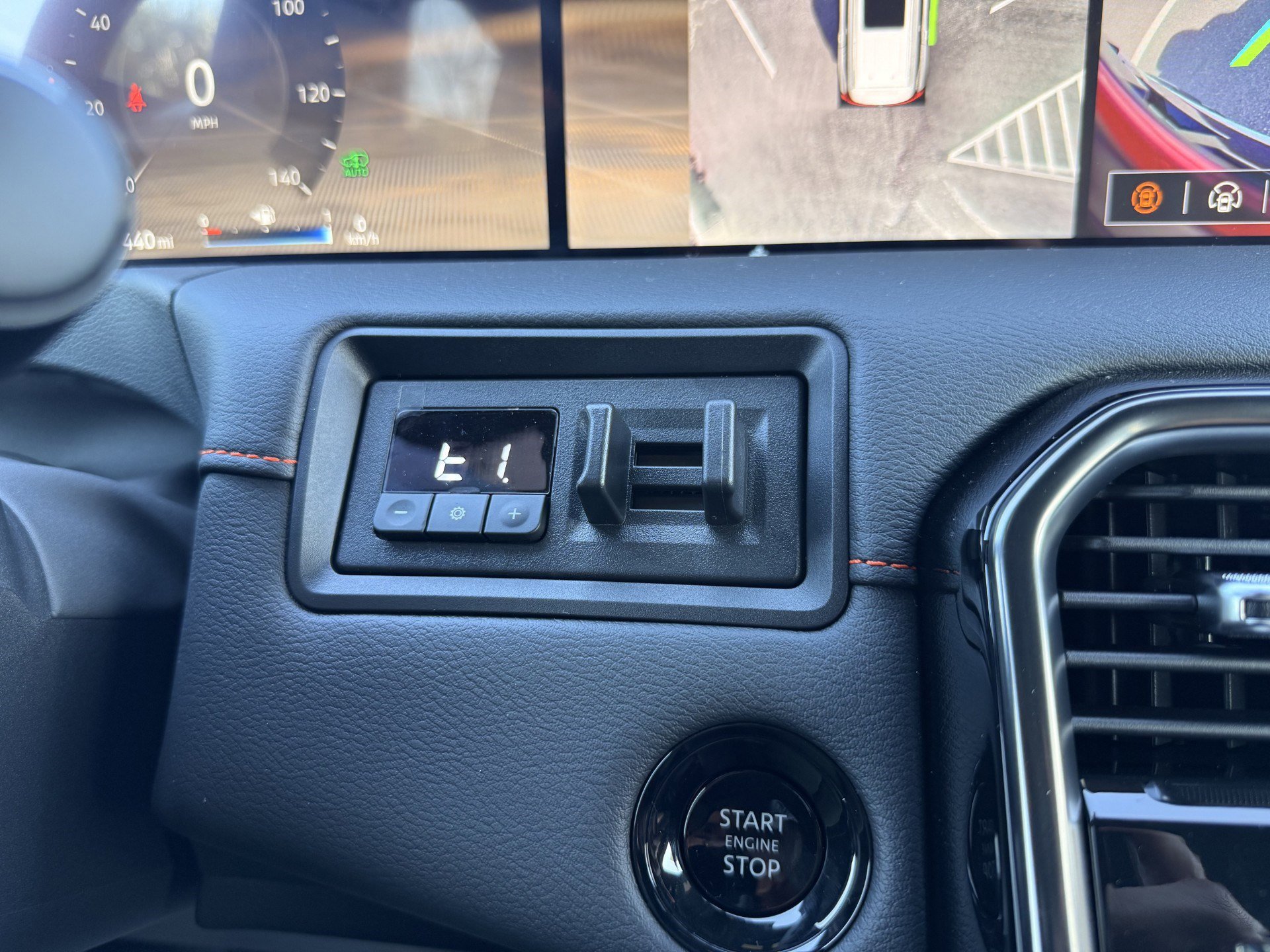 New 2026 Nissan Armada PRO-4X w/ Captain's Chari Seat Package image 12