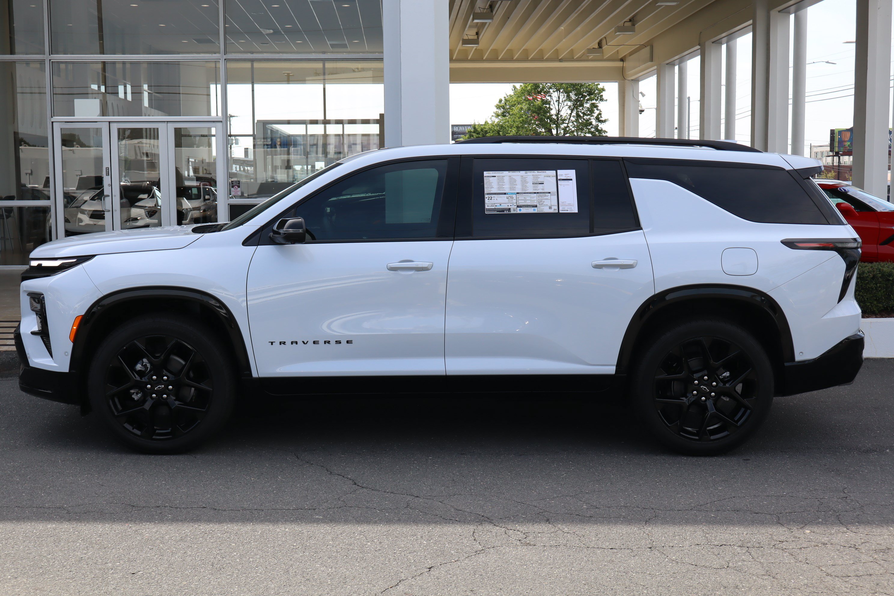 New 2026 Chevrolet Traverse RS FWD image 6