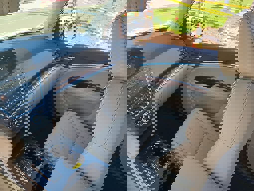 Used 2019 Acura MDX SH-AWD image 12