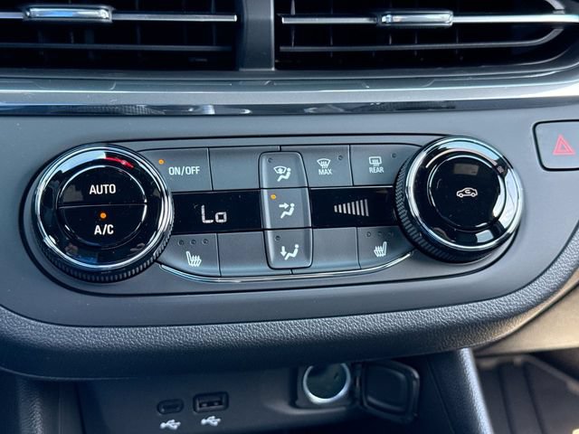 New 2026 Buick Envista Sport Touring w/ Convenience I Package FWD image 18