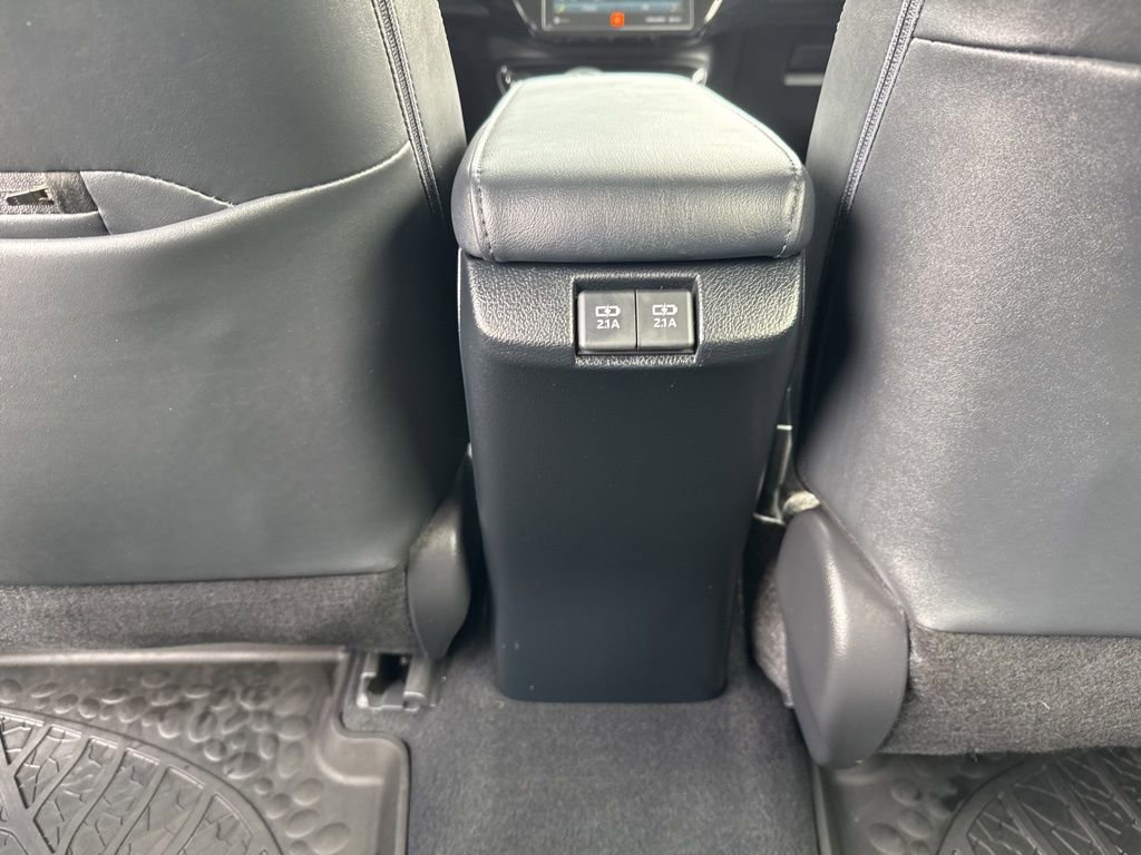 Used 2021 Toyota Prius Prime Limited image 23