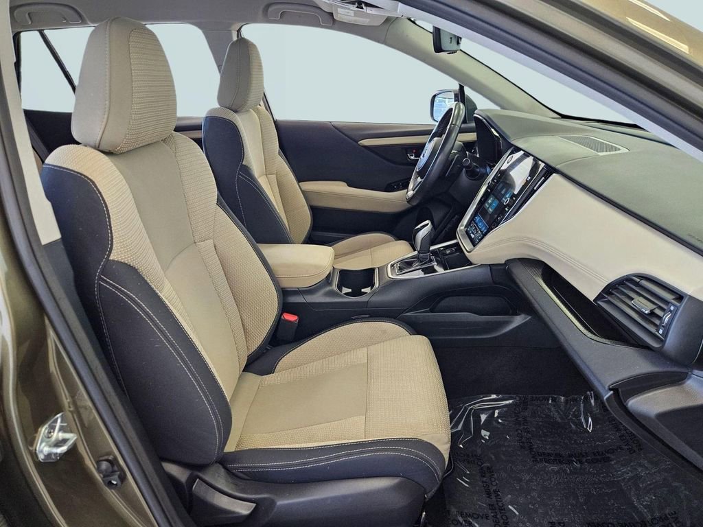 Used 2023 Subaru Outback Premium AWD/4WD image 29