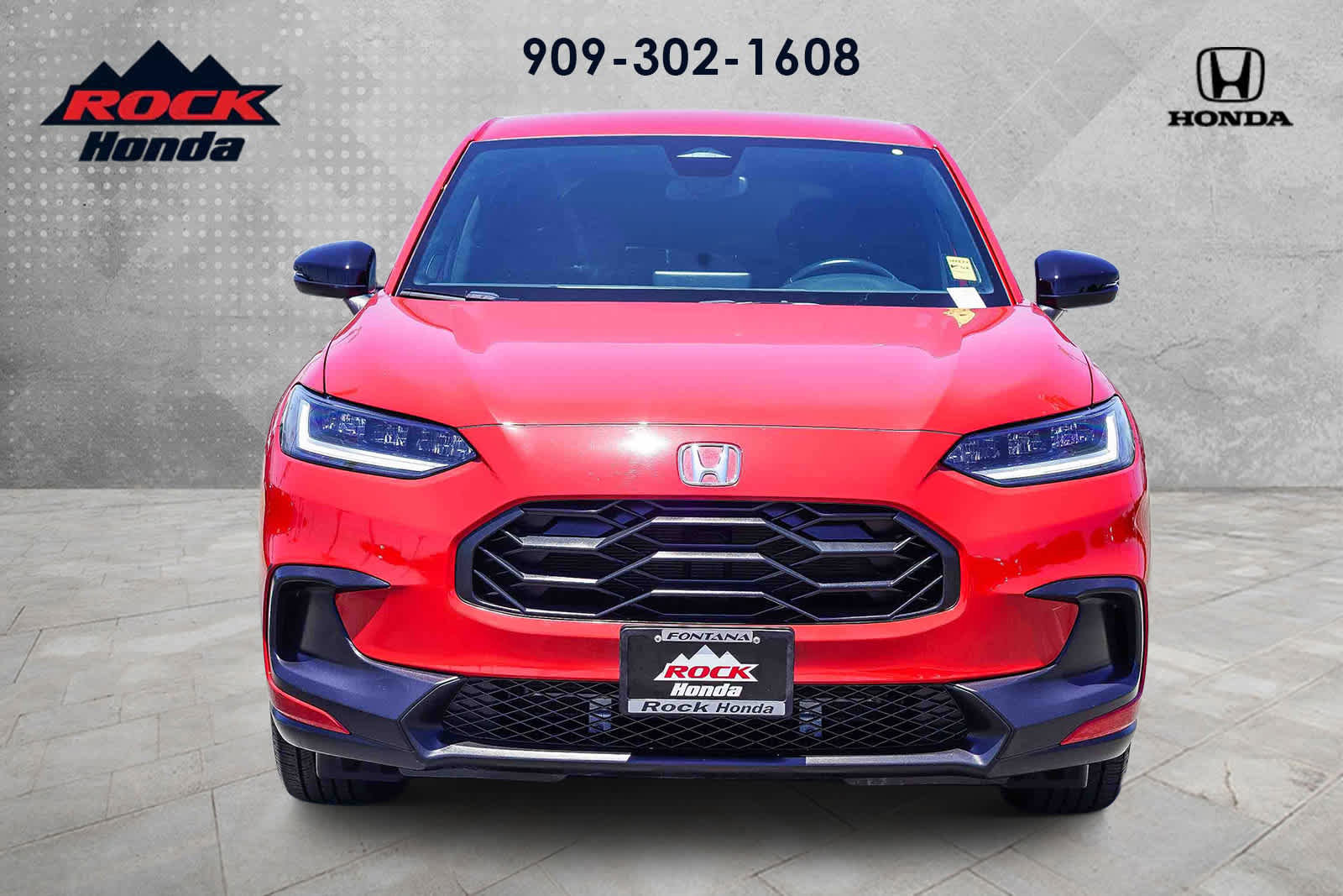 Used 2025 Honda HR-V Sport image 2