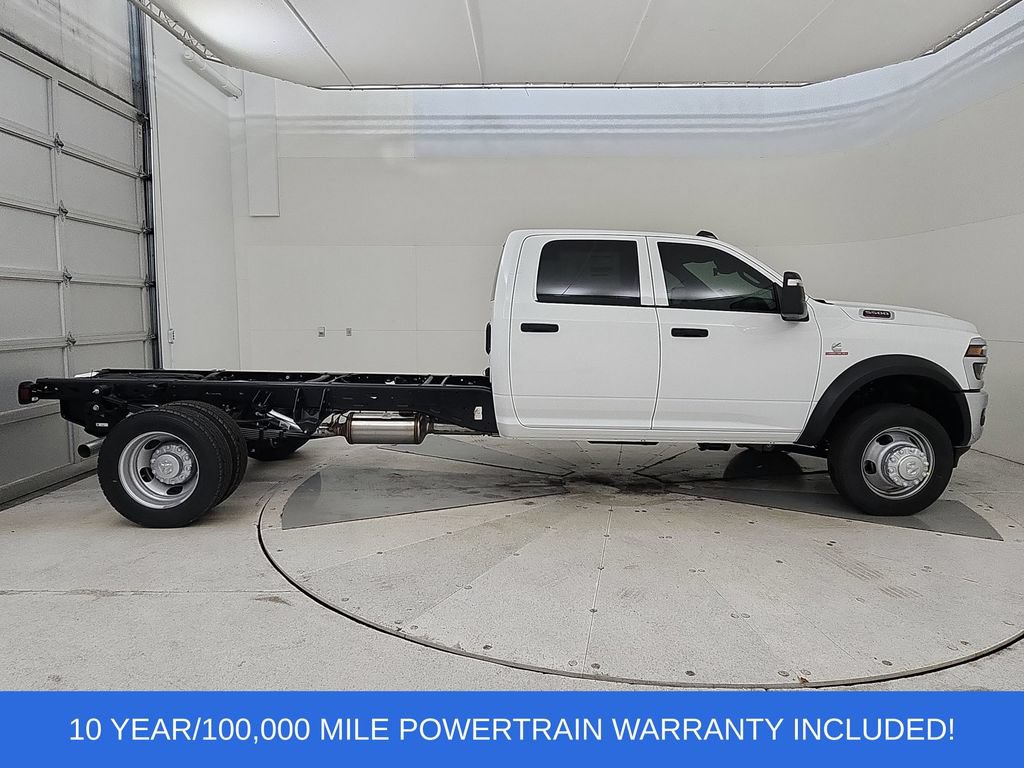 New 2026 RAM 5500 Tradesman w/ Chrome Appearance Group AWD/4WD image 9