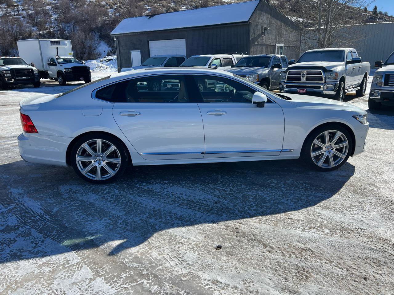 Used 2020 Volvo S90 T6 Inscription image 6